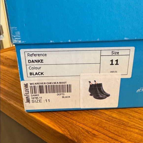 Fluevog Danke Black Chelsea Boots size 11. Excellent condition - Picture 3 of 9
